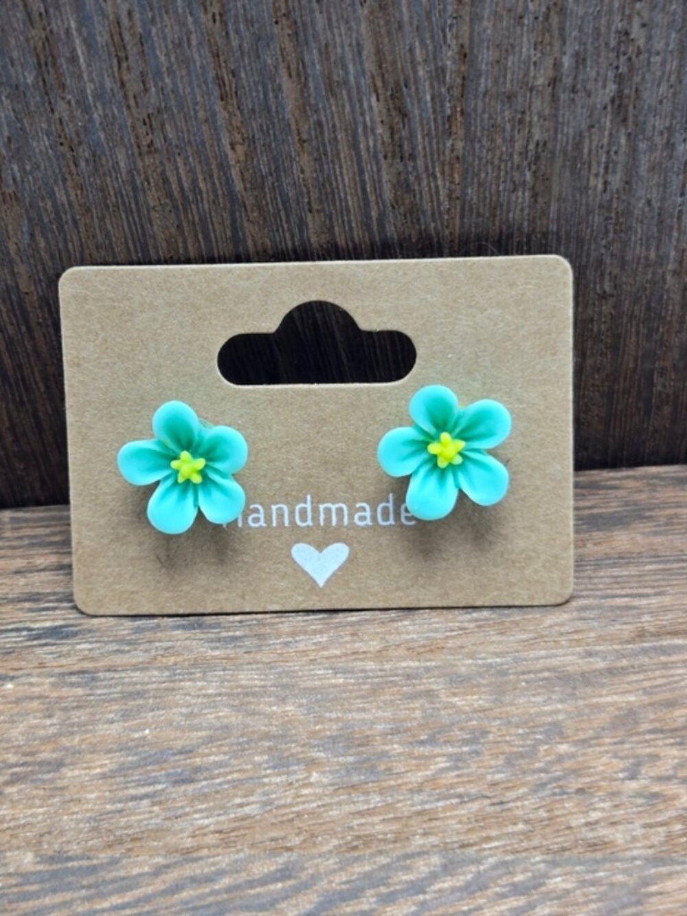NWT Teal Flower Earrings Pierced Dainty Stud Light Weight Fashion Costume